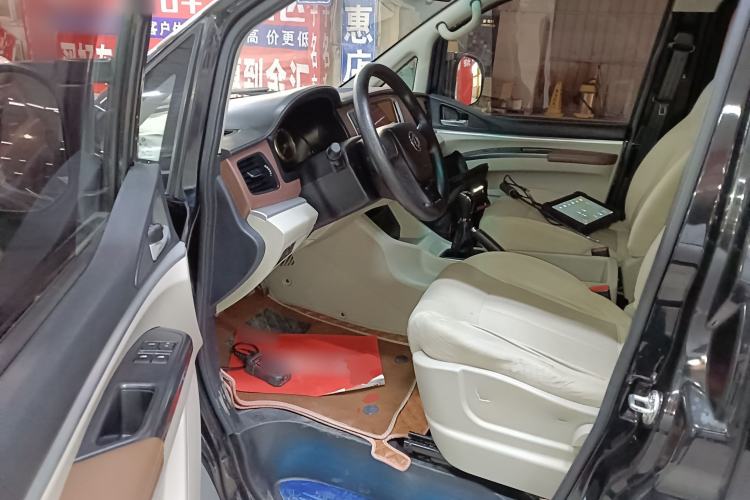 Used FORTHING Lingzhi 2019 Facelifted M5L 1.6L 7-Seater Base Model China VI Standard