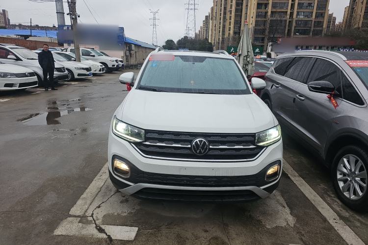 Used Volkswagen Tacqua 2020 1.5L Automatic Yue