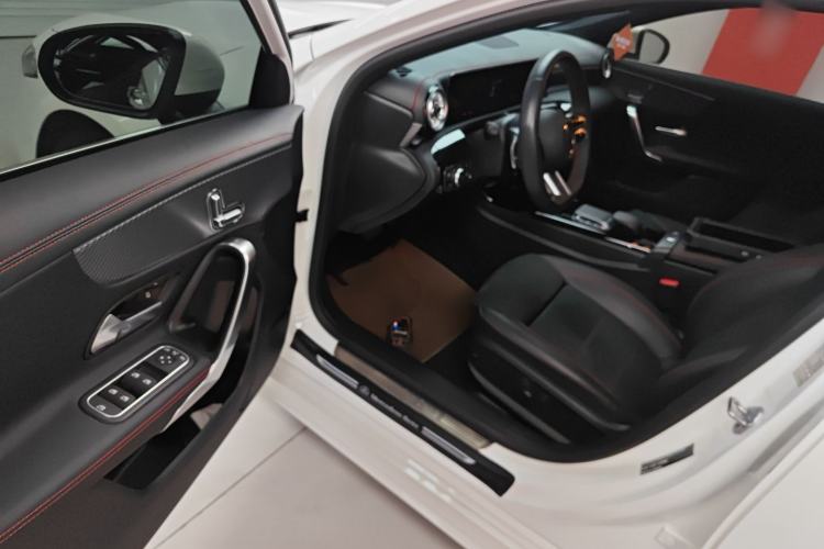 Used Mercedes-Benz A-Class 2023 A 200 L Fashion Model
