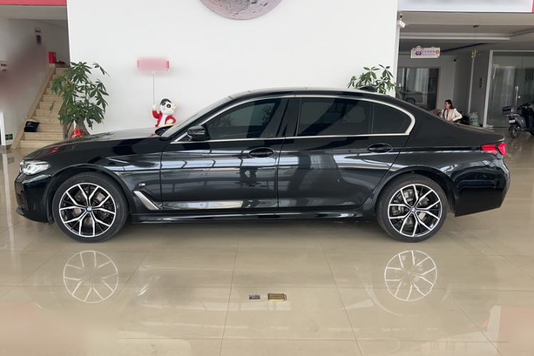 Used BMW 5 Series 2022 Restyled 525Li M Sport Package
