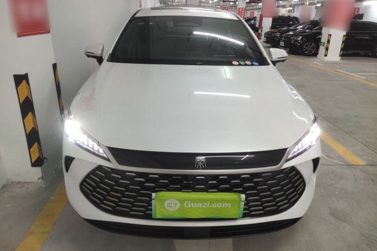 Used BYD Qin PLUS 2025 DM-i Smart Drive 55KM Beyond Model
