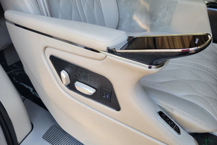 Used Buick GL8 2022 ES Landtrek 653T Comfort Edition
