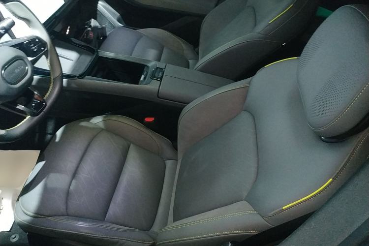 Used Lynk & Co 08 EM-P 2023 220km All-Wheel-Drive Performance Halo
