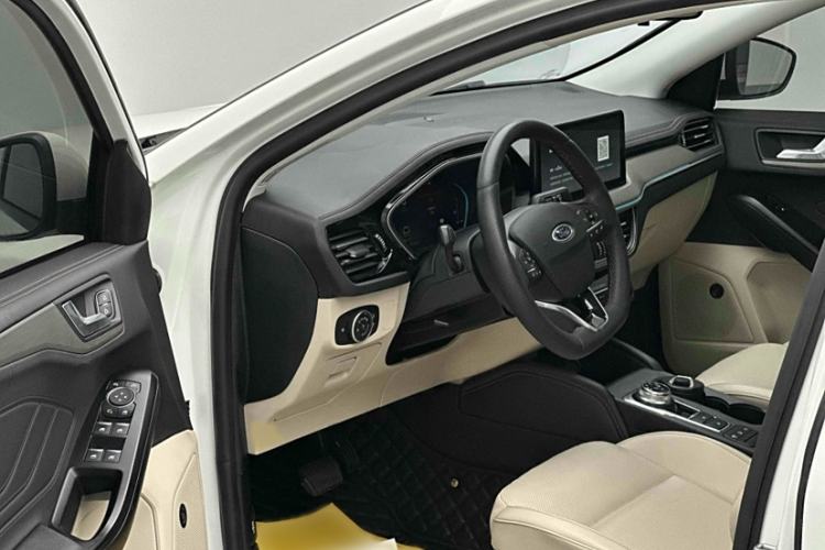 Used Ford Focus 2021 Sedan EcoBoost 180 Automatic Trendy Model