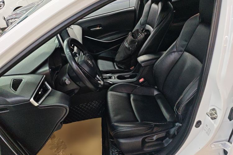 Used Toyota Levin 2022 Dual-Engine 1.8H E-CVT Luxury Edition
