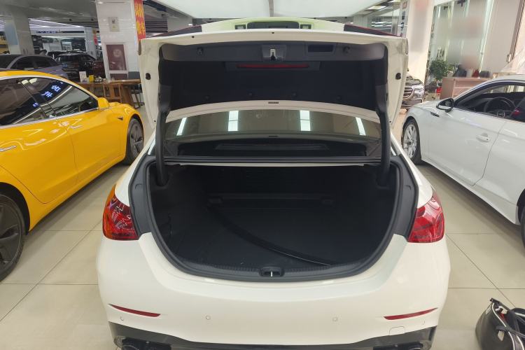 Used Mercedes-Benz C-Class 2024 Second Facelift C 260 L Sport Edition
