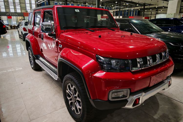 Used  BJ40 2023 2.0T Automatic Four-Wheel Drive Urban Hunter Edition Chivalrous Type