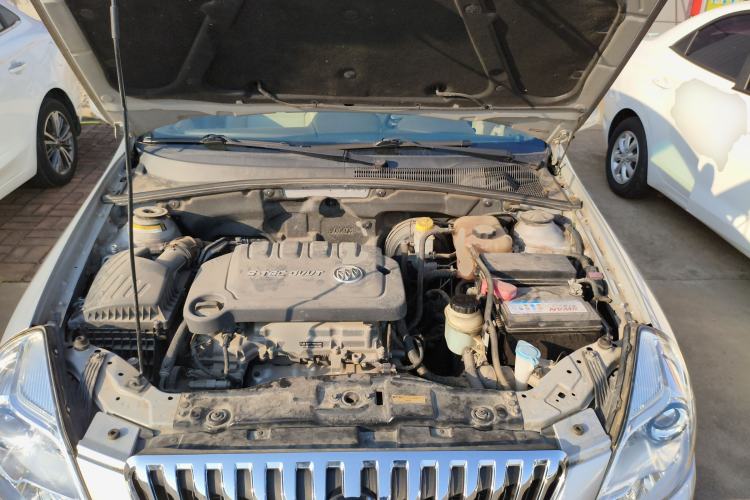 Used Buick Excelle 2015 1.5L Manual Classic Trim
