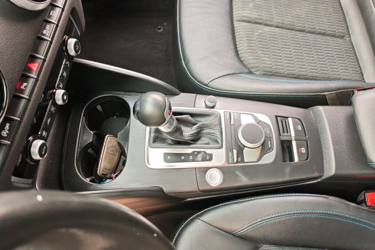 Used Audi A3 2019 Sportback 35 TFSI Sporty Version National V