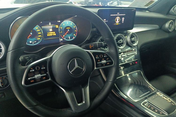 Used Mercedes-Benz GLC 2021 GLC 260 L 4MATIC Dynamic Edition
