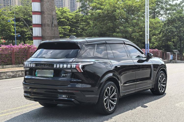 Used Lynk & Co 09 EM-P 2023 2.0TD EM-P Long-Range Version PM 7-Seater
