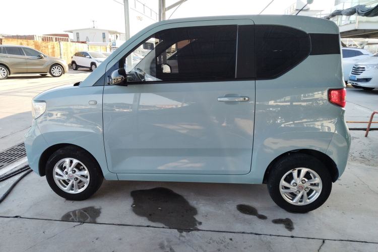 Used Wuling Hongguang MINIEV 2020 Freedom Version Lithium Iron Phosphate
