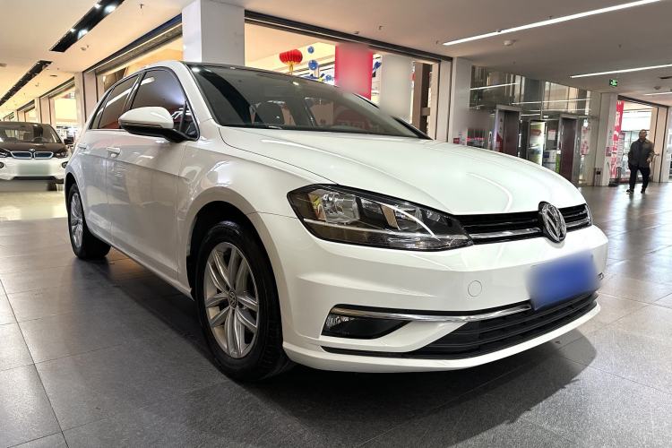 Used Volkswagen Golf 2018 230TSI Automatic Comfort Model
