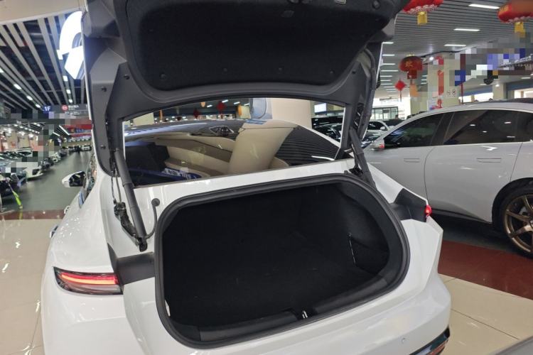 Used Nio ET5 2025 75 kWh
