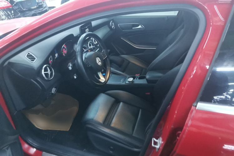 Used Mercedes-Benz GLA 2016 GLA 200 Fashion Model