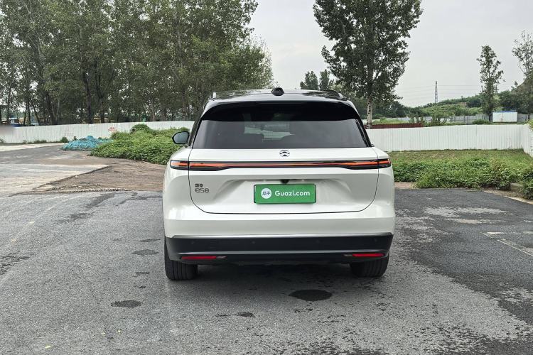 Used Nio ES8 2023 100kWh Executive Edition
