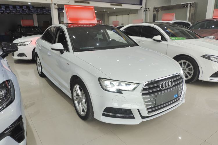 Used Audi A3 2020 Limousine 35 TFSI Fashion Edition China VI Emission Standard