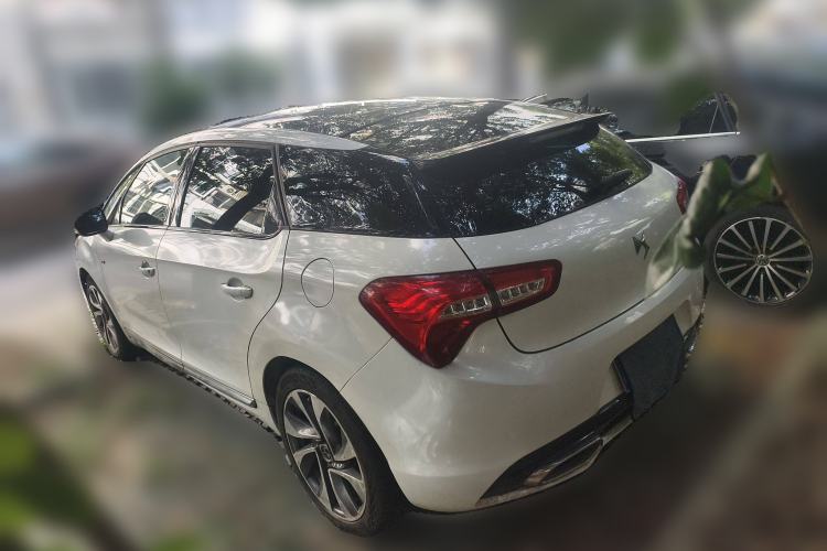 Used  5 2013 1.6T Elegant Edition THP200