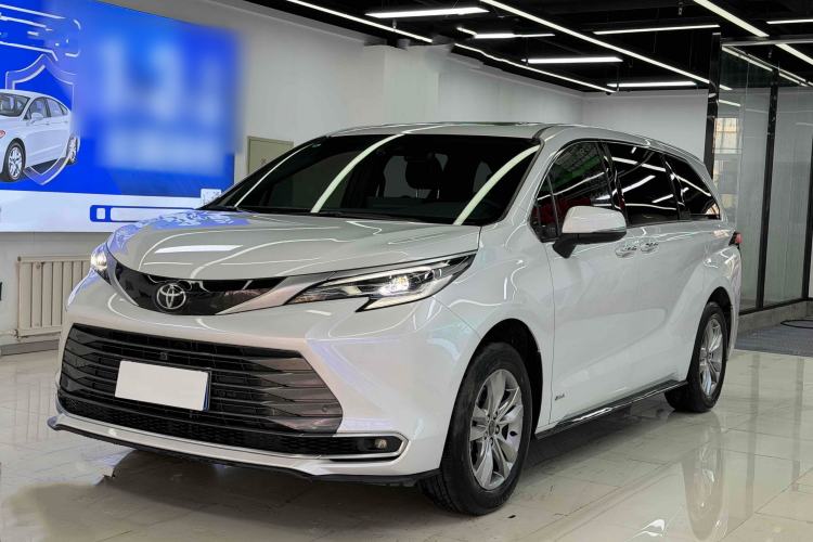 Used Toyota Sienna 2024 2.5L Hybrid Four-Wheel Drive Prestige Edition
