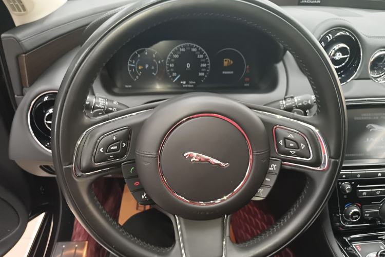 Used Jaguar XJ 2016 XJL 3.0 SC Two-Wheel-Drive Elegant Business Edition