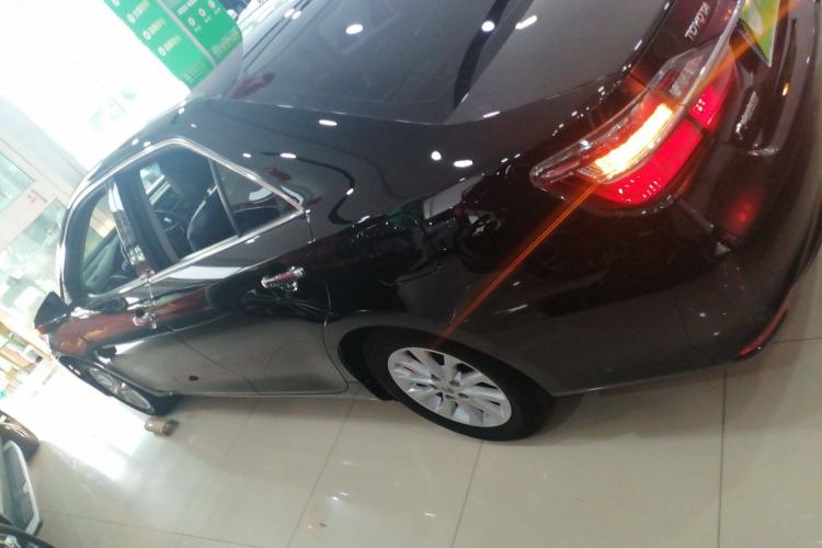 Used Toyota Camry 2015 2.0G Premier Edition
