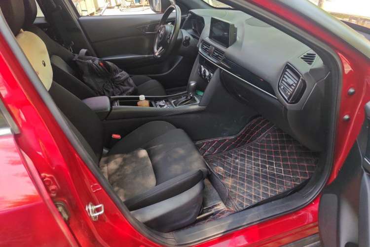 Used Mazda CX-4 2021 2.0L Automatic Two-Wheel Drive Blue Sky Dynamic Edition