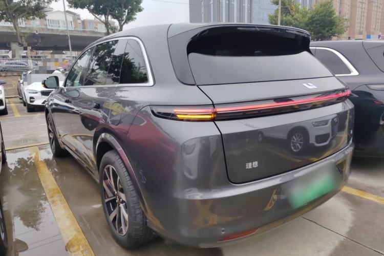 Used Li Auto L7 2023 Pro Model
