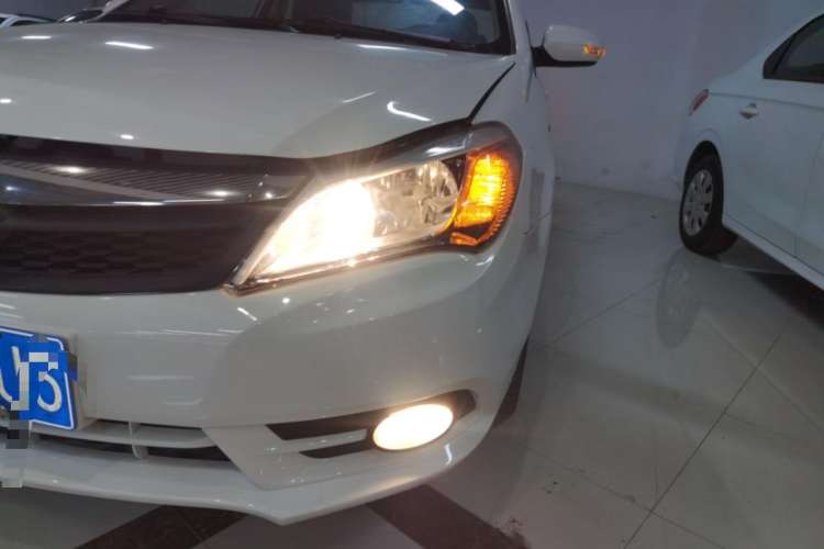 Used BYD F3 2015 Energy-Saving Edition 1.5L Automatic Prestige Model
