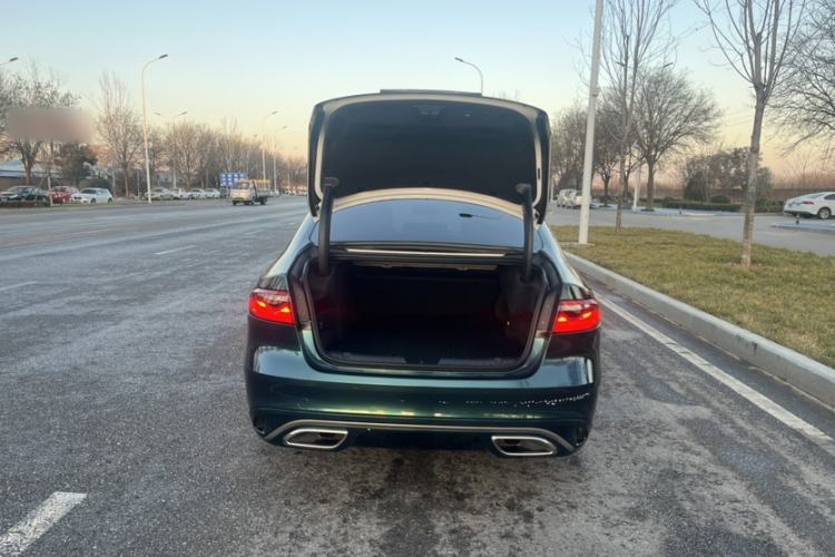 Used Jaguar XFL 2024 2.0T P250 Two-Wheel Drive Prestige Luxury Edition