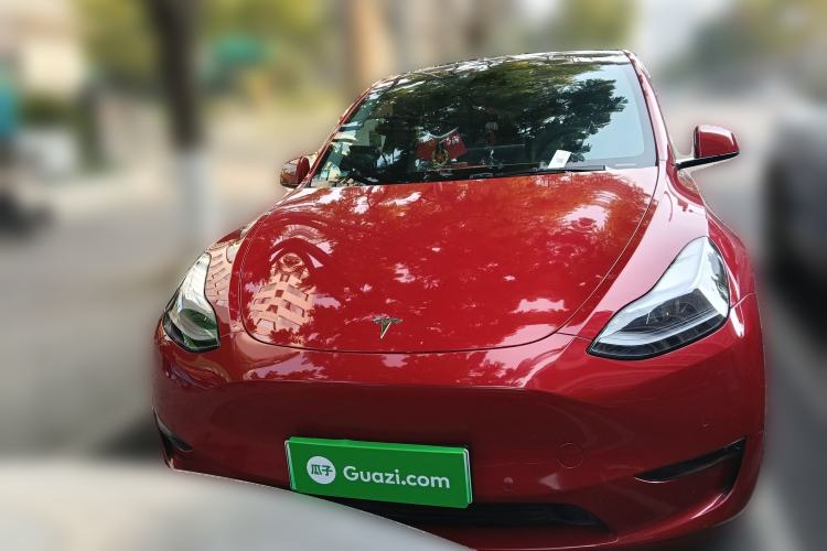 Used Tesla Model Y 2022 Long-Range All-Wheel-Drive Version