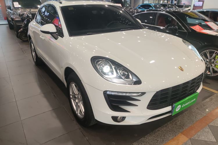 Used Porsche Macan 2016 Macan 2.0T
