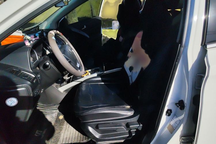 Used Luxgen U6 SUV 2015 1.8T Fashion-Upgraded Model
