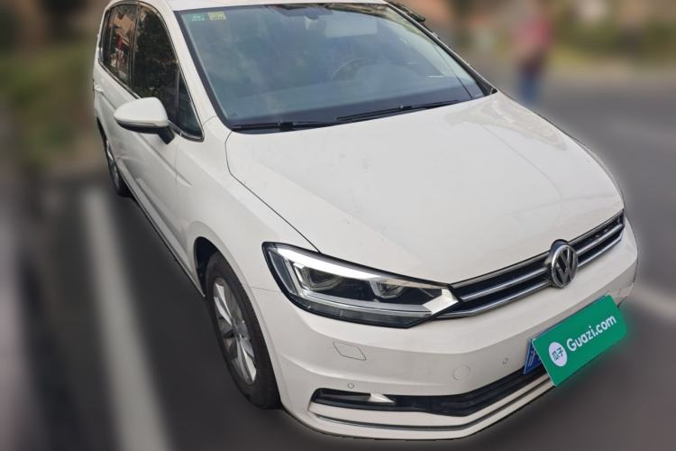 Used Volkswagen Touran 2016 Volkswagen Touran L 280TSI DSG Comfort Edition
