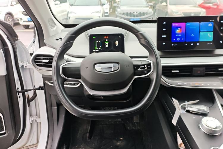 Used Geometry A 2024 500KM Travel Edition