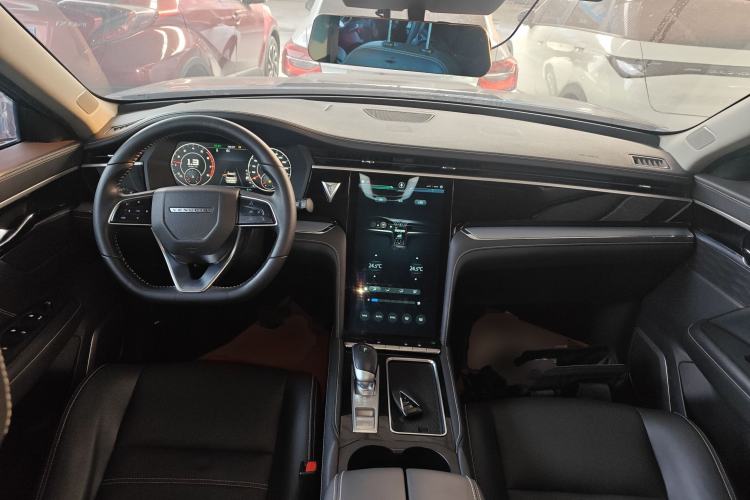 Used Venucia Star 2020 260T Automatic 48V Mild Hybrid Turbocharged Star Edition
