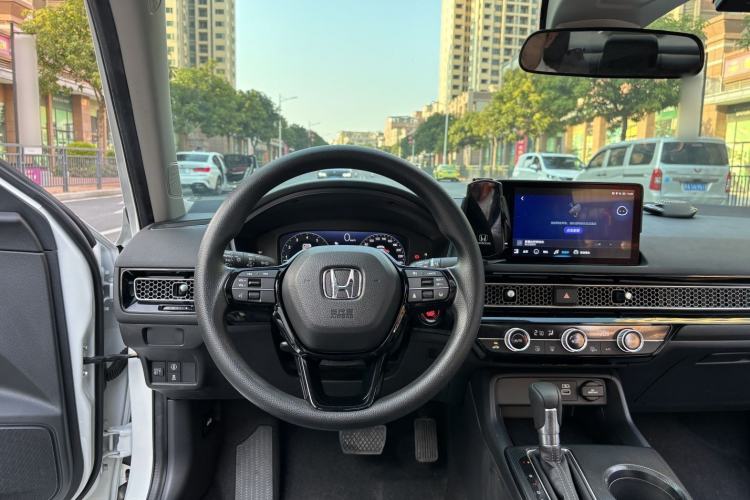 Used Honda Civic 2023 240TURBO CVT Dynamic Edition
