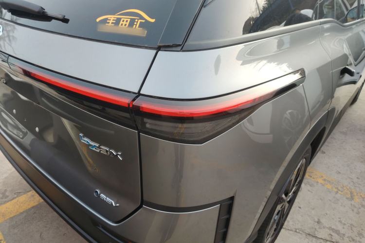 Used Toyota bZ3 2024 616 km Long-Range PRO