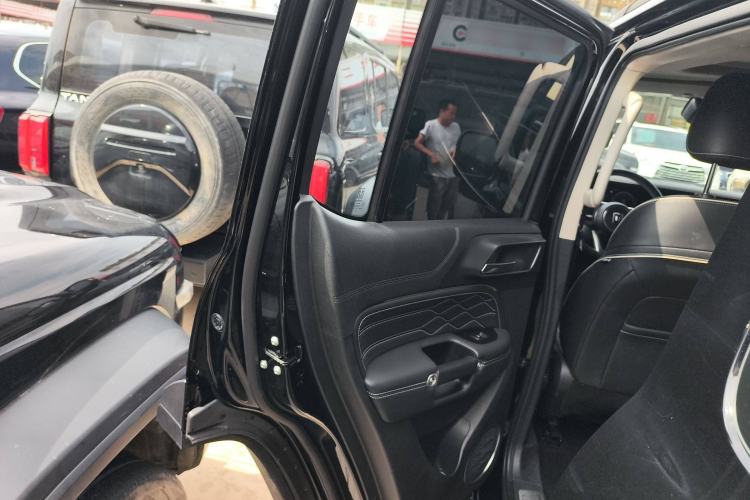 Used Tank 300 2023 Off-Road Edition 2.0T Challenger
