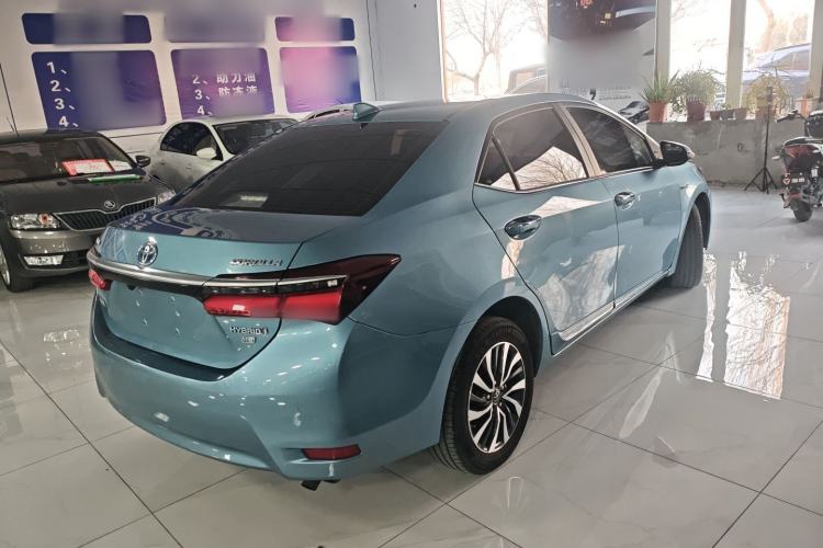 Used Toyota Corolla 2017 Revised Dual-Engine 1.8L E-CVT Elite Edition

