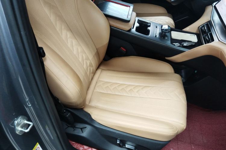 Used BYD Song L DM-i 2024 112 km Beyond Edition
