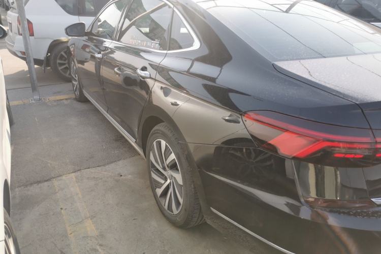 Used Volkswagen Passat New Energy 2020 430 PHEV Hybrid Luxury Edition China VI Standard
