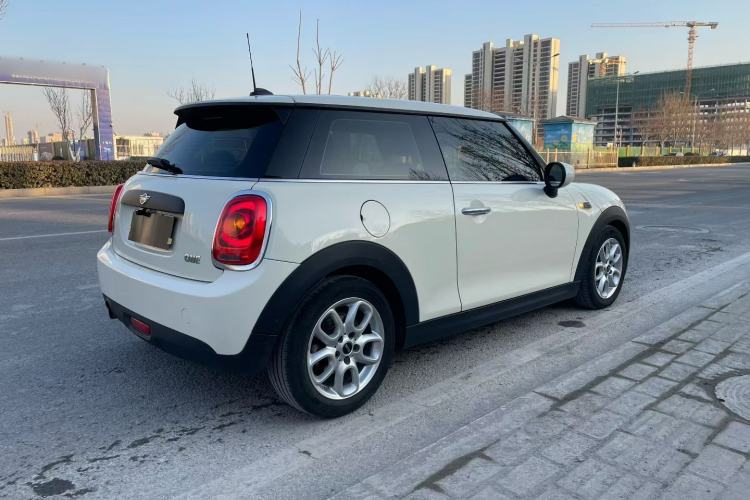 Used  MINI 2021 1.5T ONE
