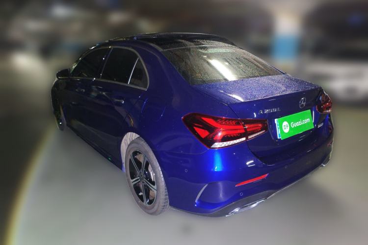 Used Mercedes-Benz A-Class 2022 Revised Version A 200 L Sport Sedan Fashionable Style
