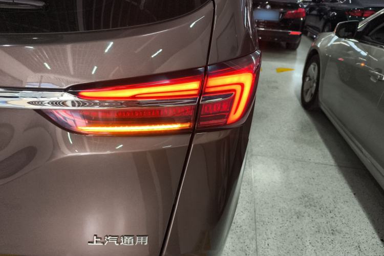 Used Buick GL8 2020 Land Cruiser Executive Class 652T Comfort Model