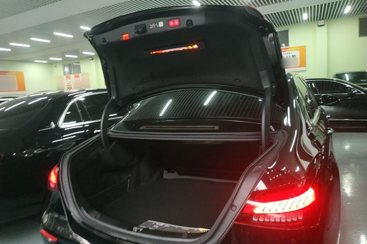 Used Mercedes-Benz E-Class 2023 E 300 L Luxury Model
