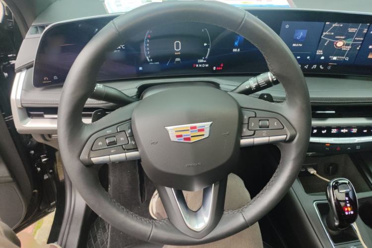 Used Cadillac XT4 2024 28T Two-Wheel-Drive Luxury Version