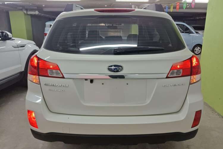 Used Subaru Outback 2014 2.5i Yashang Smart Edition
