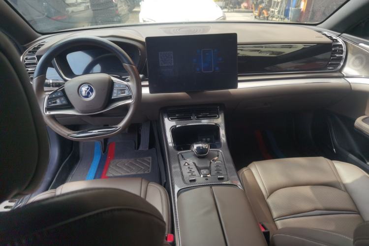 Used BYD Han 2020 DM Four-Wheel Drive Performance Edition Luxury Model
