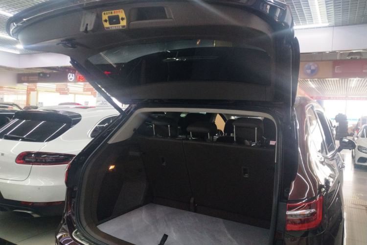 Used Volkswagen Viloran 2023 380TSI Prestige Edition
