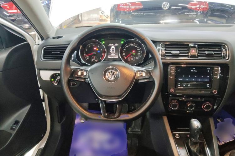 Used Volkswagen Sagitar 2018 280TSI DSG Comfort Model
